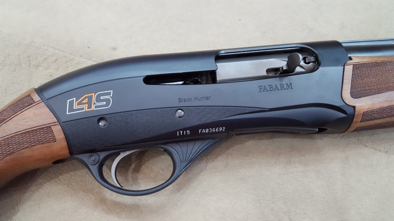Fabarm L4S Black Hunter